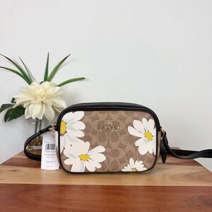 NWT Coach Mini Jamie Camera Bag In Signature Canvas With‎ Floral Print